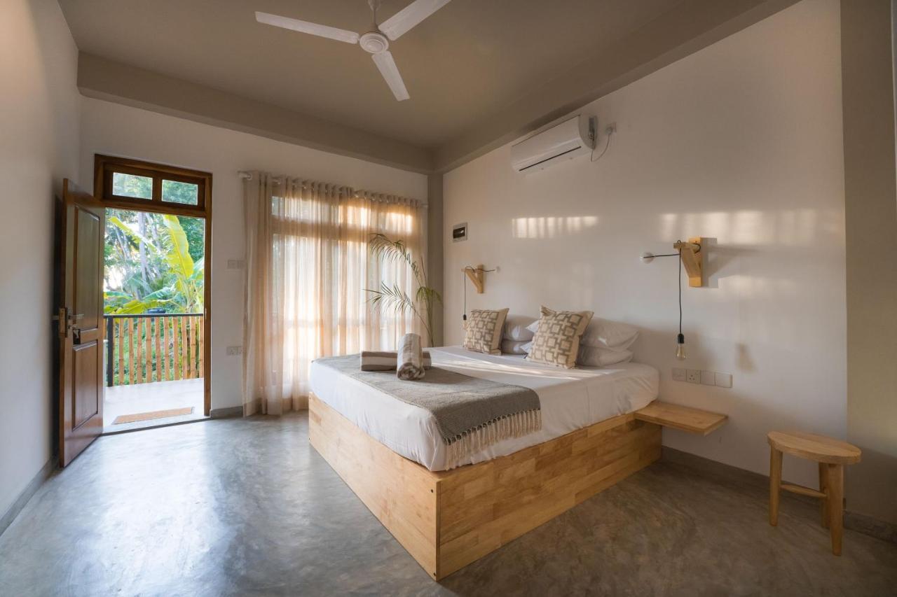 Bombora Hiriketiya Hotel Zuid-Dikwella Buitenkant foto