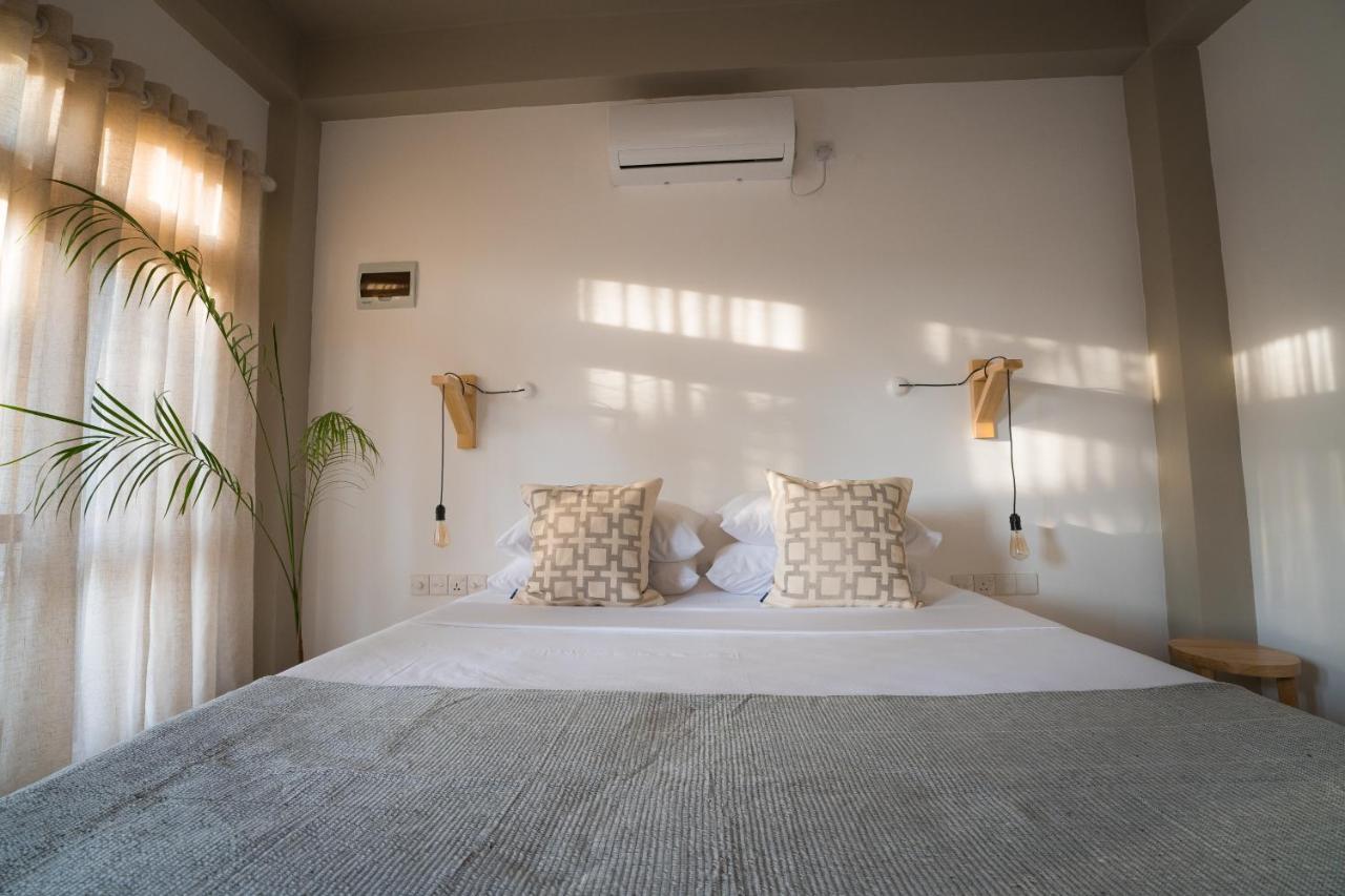 Bombora Hiriketiya Hotel Zuid-Dikwella Buitenkant foto